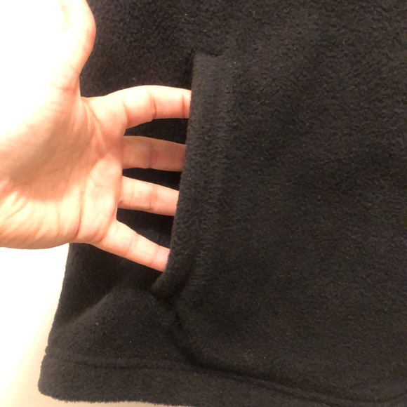 Fleece vest - Picture 2 of 4